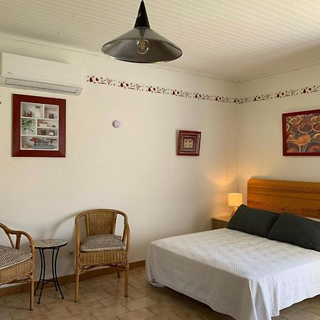 Gite La Loge 142 Route De Carpentras 84210 Venasque Ngoại thất bức ảnh