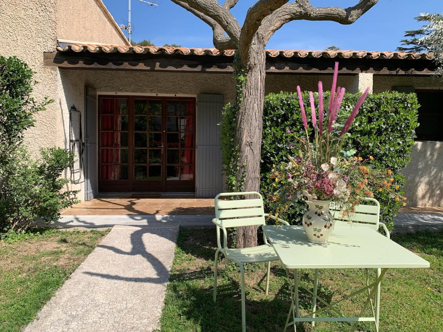 Gite La Loge 142 Route De Carpentras 84210 Venasque Ngoại thất bức ảnh